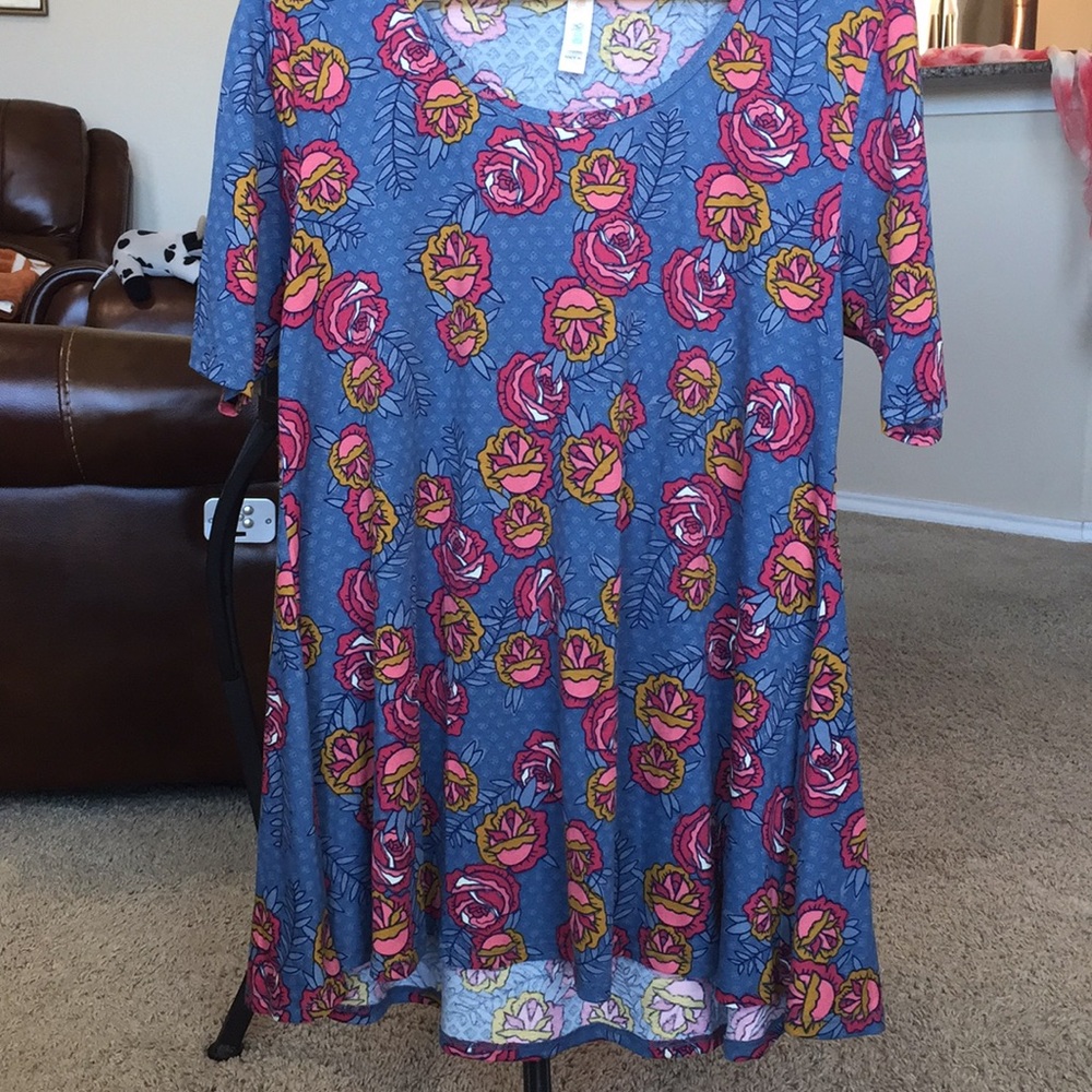Lularoe Perfect Tee